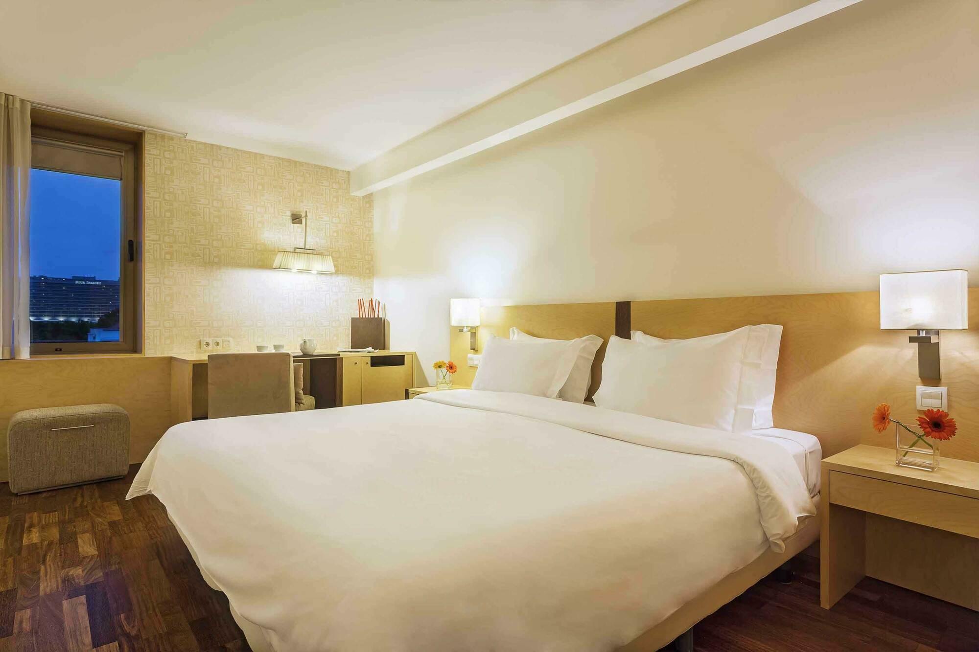 Hf Fenix Urban Hotel Lisbon Room photo